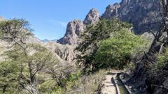 trail or route scene