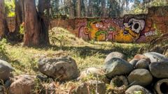 mural in park