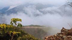 cloudy mountain view