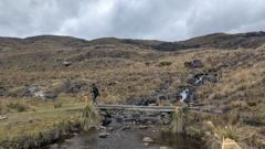 trail or route scene